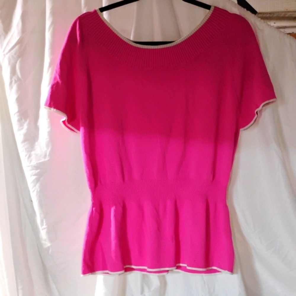 Goodclothes LG pink sweater